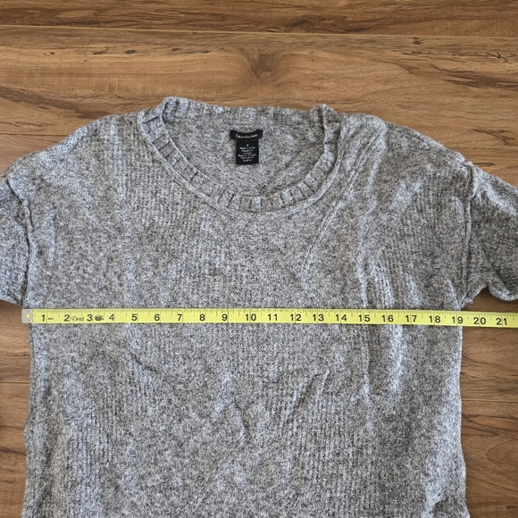 CALVIN KLEIN JEANS WOMENS GREY SWEATER SIZE MEDIUM - Picture 3 of 6